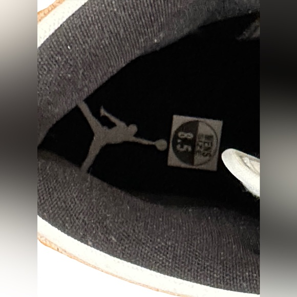 Air Jordan 1 Mid Brushstroke - Picture 9 of 16